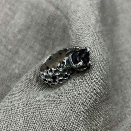 Textured Ring / Red Garnet