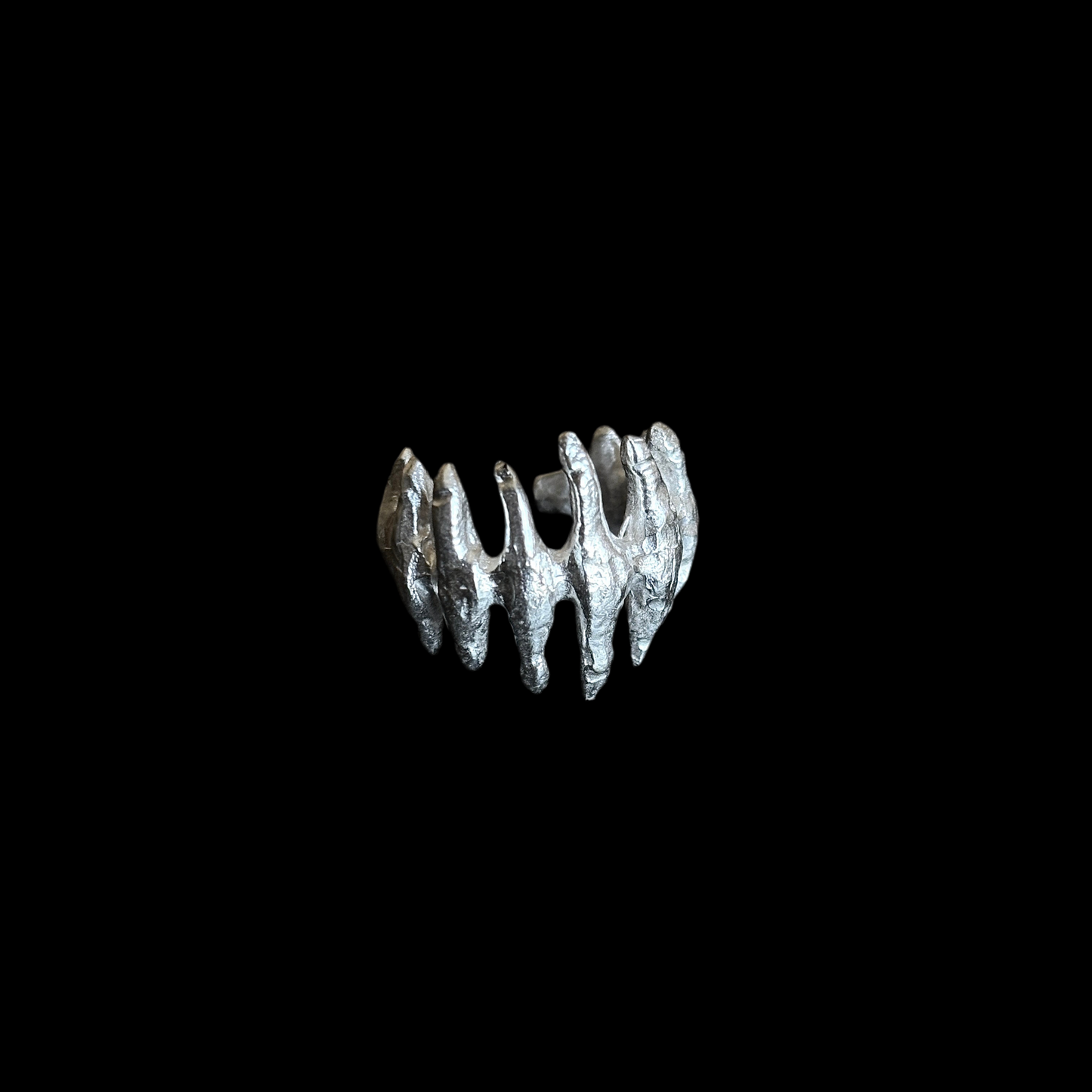 Centipede Cuff