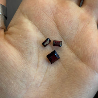 Red Garnets Faceted Square/Rectangle