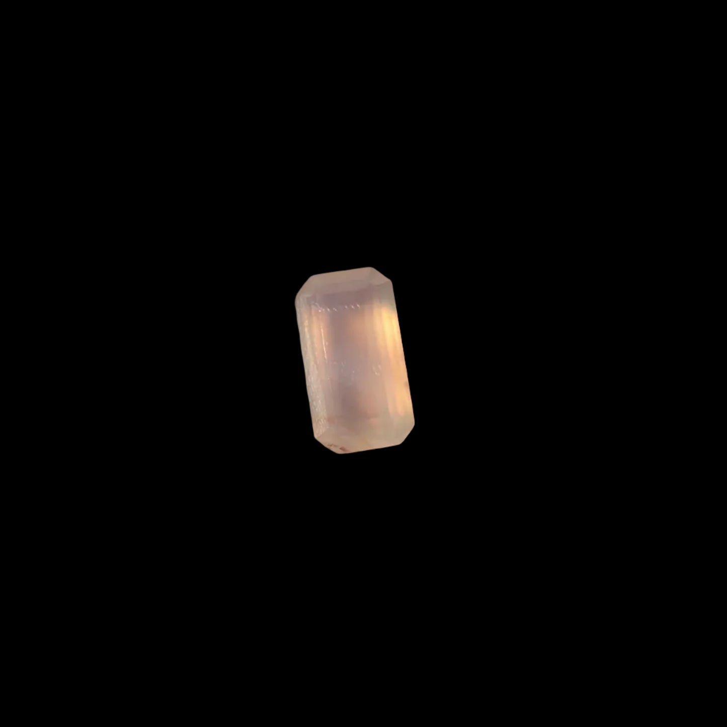 Chalcedony Agate Faceted