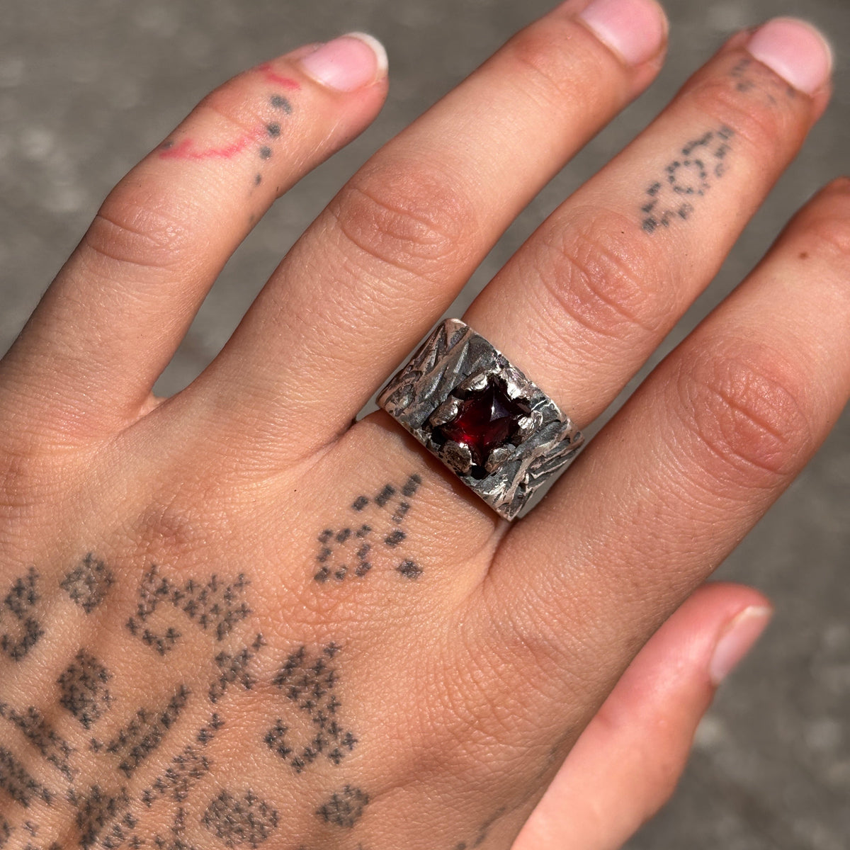 Pochote x Textured Garnet
