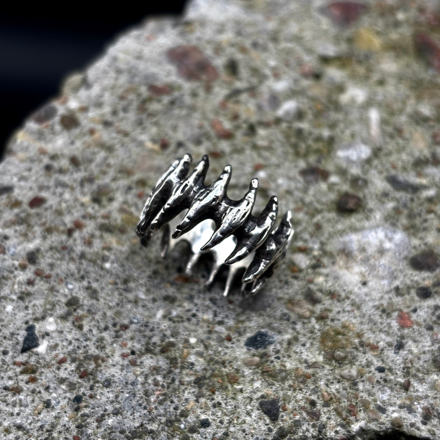 Centipede Ring OXIDISED
