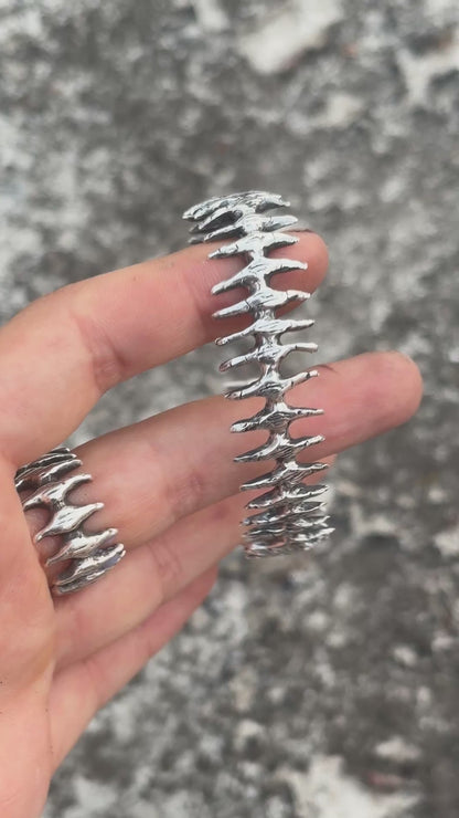 Centipede bracelet