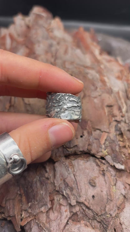 Tree Bark Gallery Ring .3
