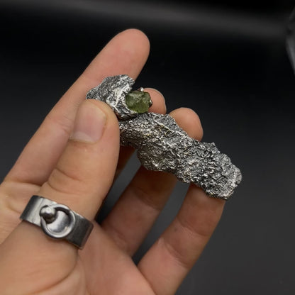 Oak Necklace .1 / Peridot